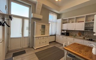 Apartament cu o camera în clădire istorică ,zona Maria - Poză 5