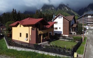 “Vila de Arhitect”  in Busteni - Poză 1