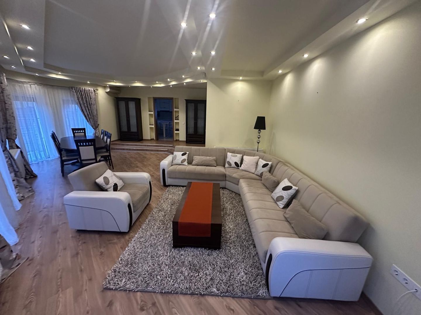 Buziasului-Continental | Casa individuala | Strada Asfaltata | Comision 0% - Poză 8