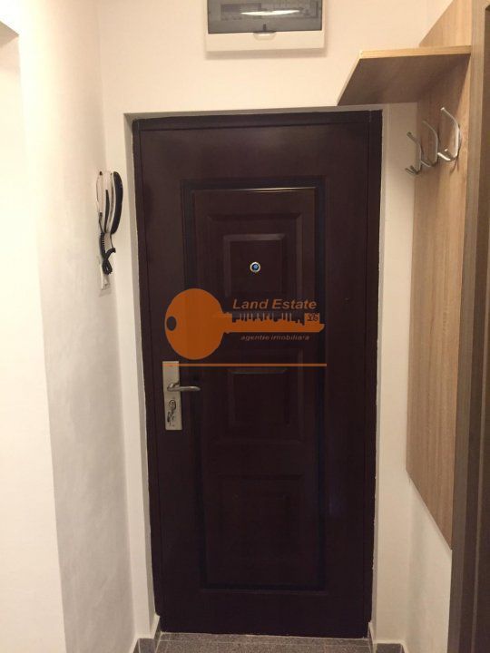 Apartament cu 2 camere la un minut distanta de metrou Râul Doamnei - Poză 12