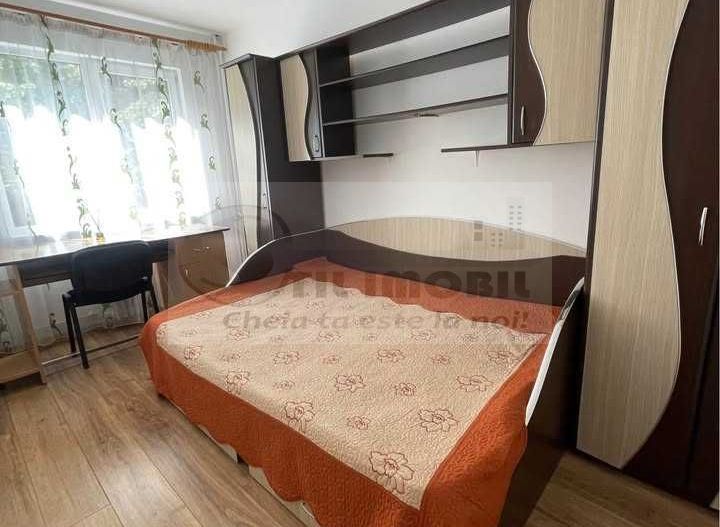 Apartament 3 camere decomandat – Podu Roș- 490 Euro - Poză 4