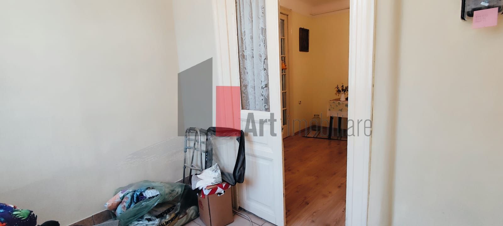 Casa de vanzare + teren in zona Jiului (Bucurestii Noi) - Poză 17