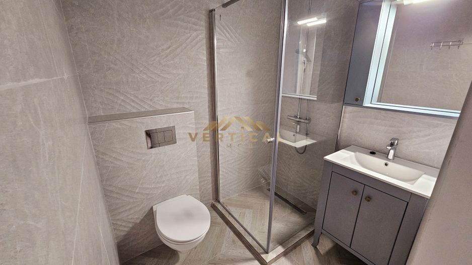 Vila la intrare in comuna Berceni - Poză 13