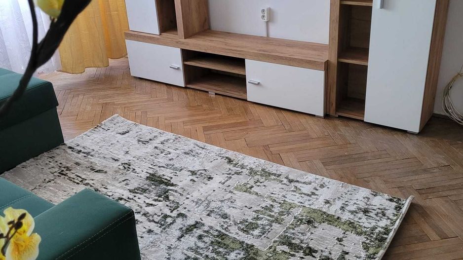 Inchiriere apartament 2 camere - Poză 2
