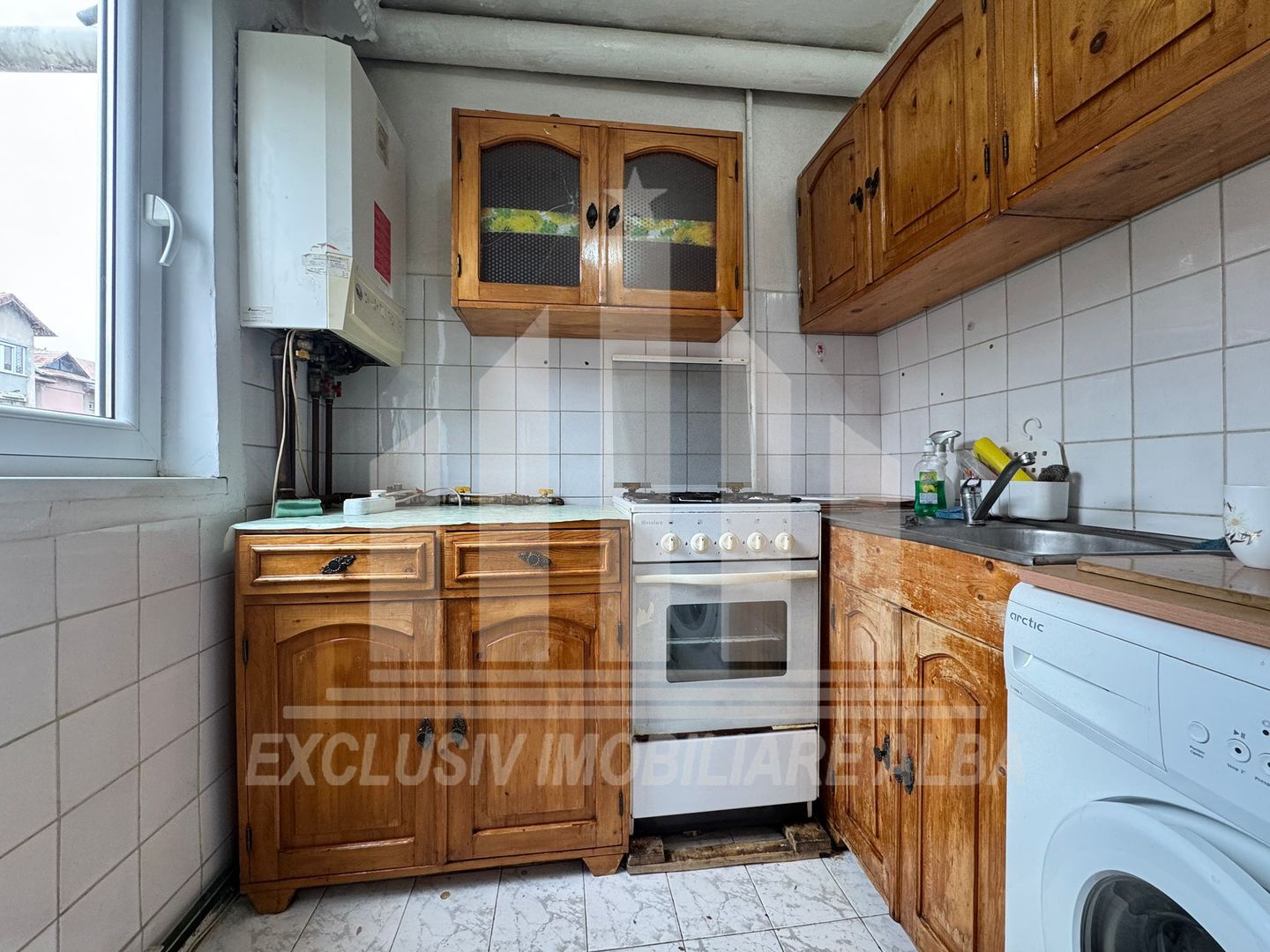 Apartament 2 camere | 40 mp | Etaj 2 | Mobilat complet | Cetate - Poză 3