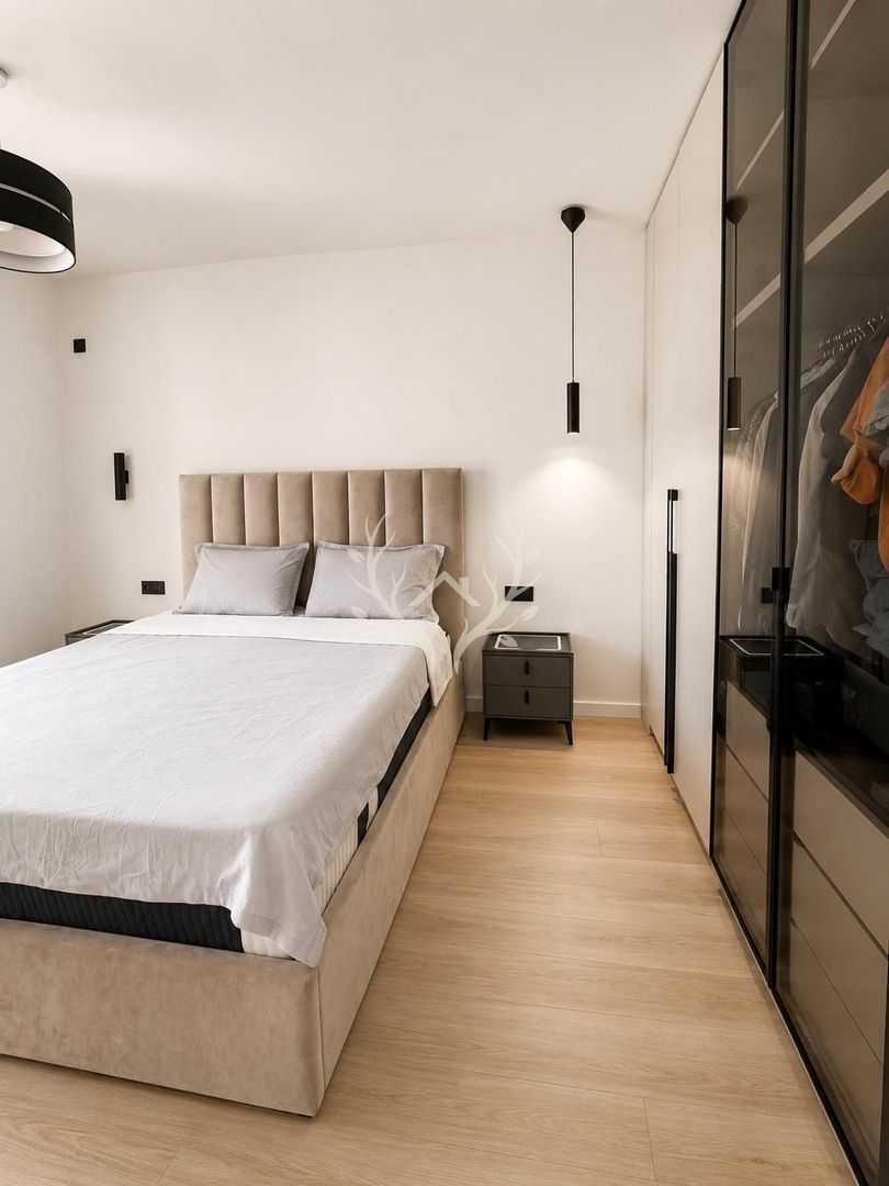 Apartament cu 3 camere si terasa de 82 mp - zona Vivo Floresti - Poză 3