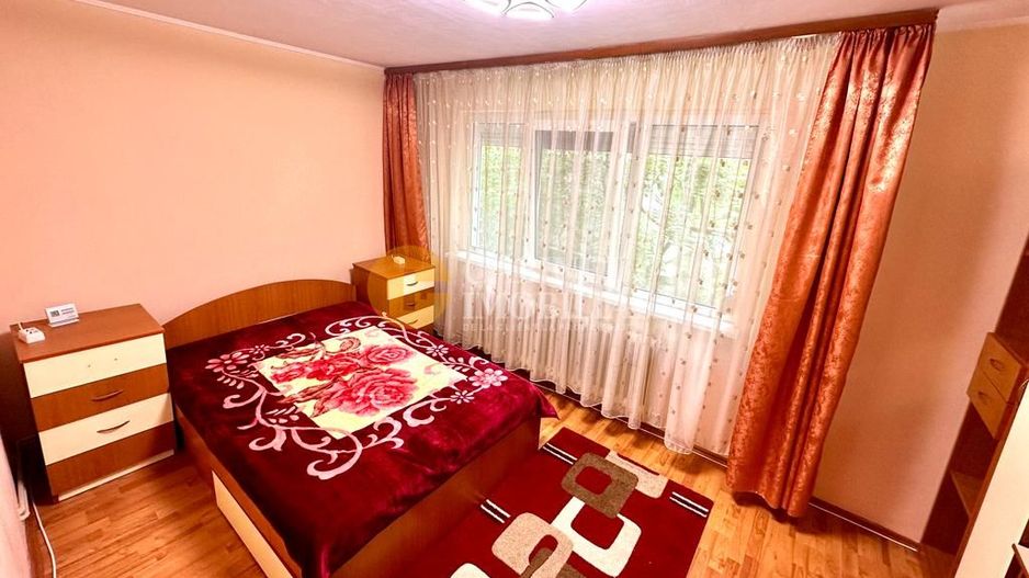 Apartament cu 2 Camere Semidecomandat - Mobilat si Utilat - Zona Podu Ros - Poză 6