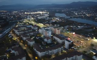 Penthouse cu 4 camere si terasă generoasa la Et.15 - Rm.VL. - Poză 2