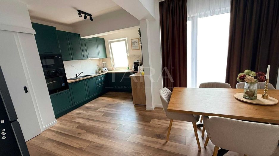 Apartament deosebit cu 3 camere, 78 mp, parcare inclusă, Baciu. - Poză 1