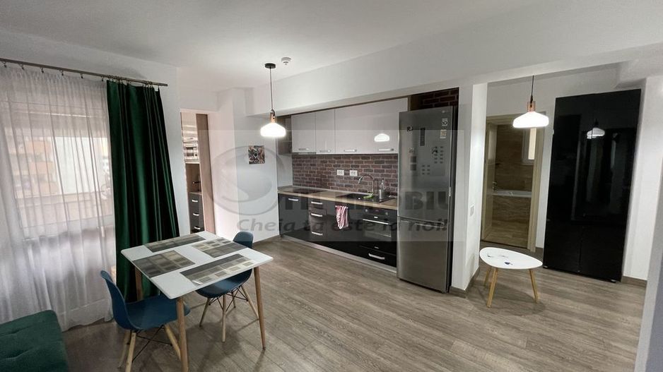 Apartament modern cu 3 camere decomandat - Newton, Tatarasi - 650€ - Poză 2