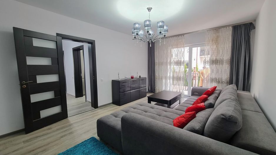 Apartament nou, mobilat și utilat - 3 camere, 2 bai și curte - Poză 10