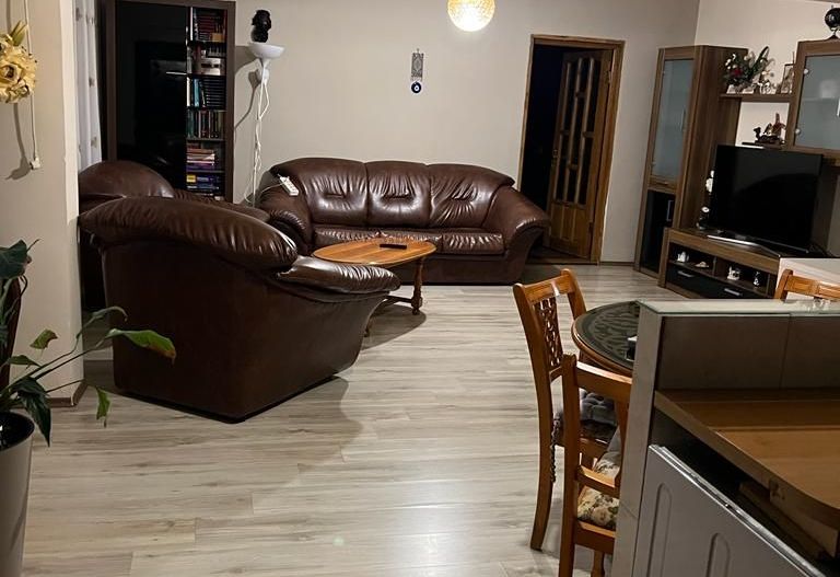 De inchiriat apartament cu 3 camere, str. Anghel Saligny, 450 euro - Poză 8