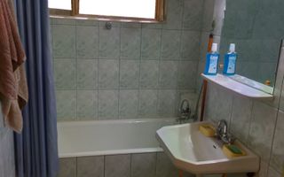 Apartament cu 3 camere decomandate, 2 băi și 2 beciuri, Mănăștur . - Poză 8
