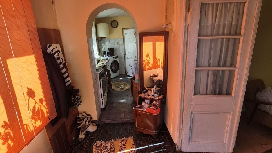 Casa+garaj+anexa și teren intravilan 225 mp Campina - Poză 12