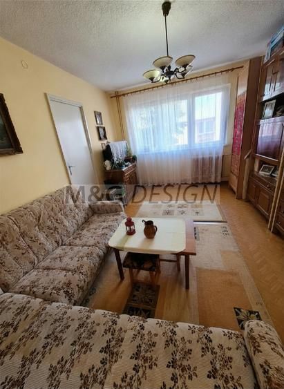 Apartament 3 camere zona Dacia etaj 2 - Poză 1
