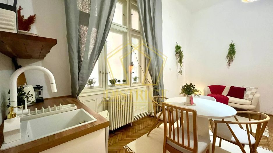 Apartament deosebit cu 3 camere | Piata Victoriei - Poză 2