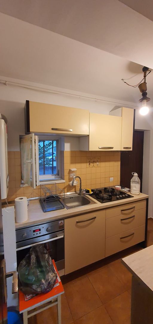 ageuropa.ro vinde VILA NOUA cu 4 cam. in POPESTI, Dimitrie Leonida. - Poză 12