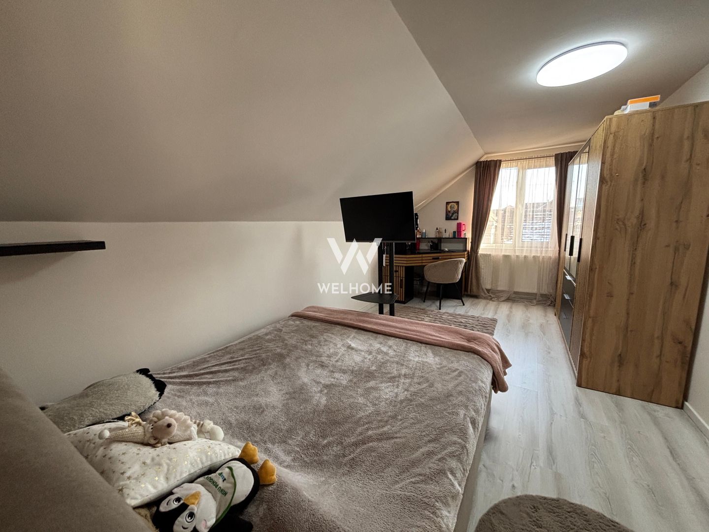 Casa INDIVIDUALA -Zona Lacul Lui Binder - Poză 8