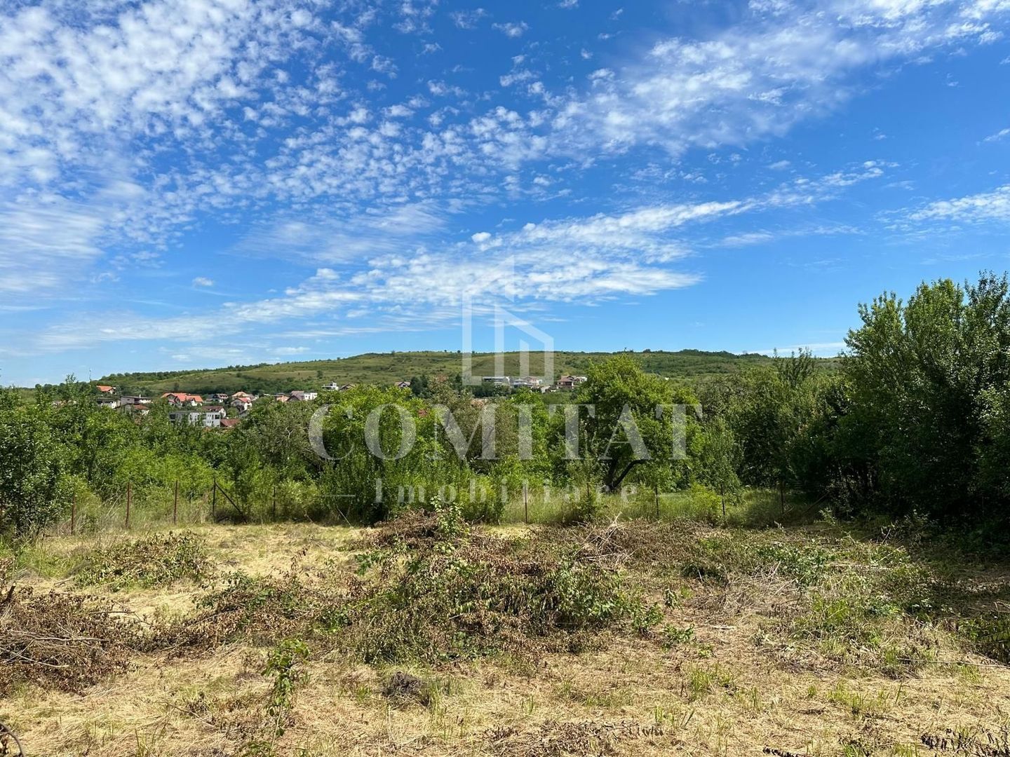 Teren intravilan 1000mp Borhanci - Poză 1