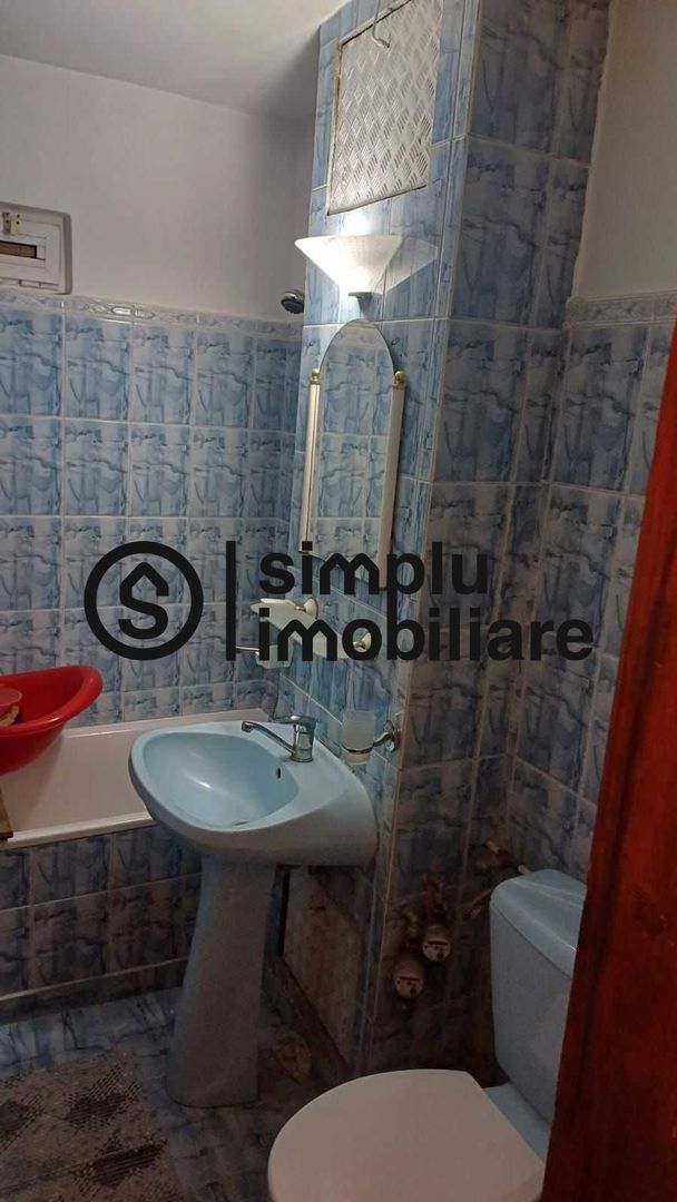 3 decomandate, etaj 2/4, centrala termica, Rovine - 157 000 Euro - Poză 7