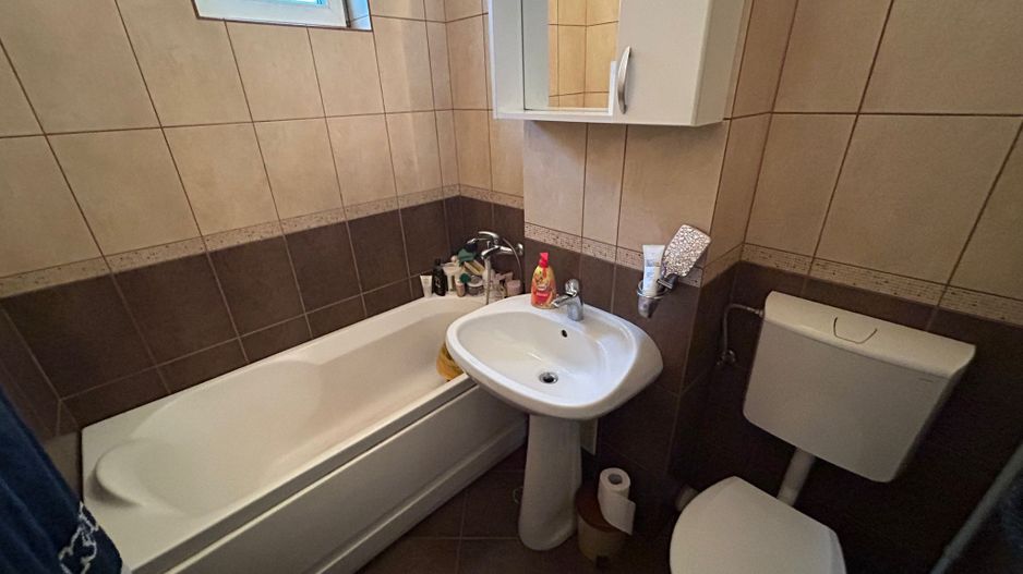 Apartament 3 camere, parter inalt - zona Cetate - Poză 7