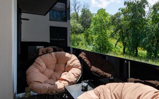 Apartamentcu 2 camere finisat lux in zona centrala - Poză 12