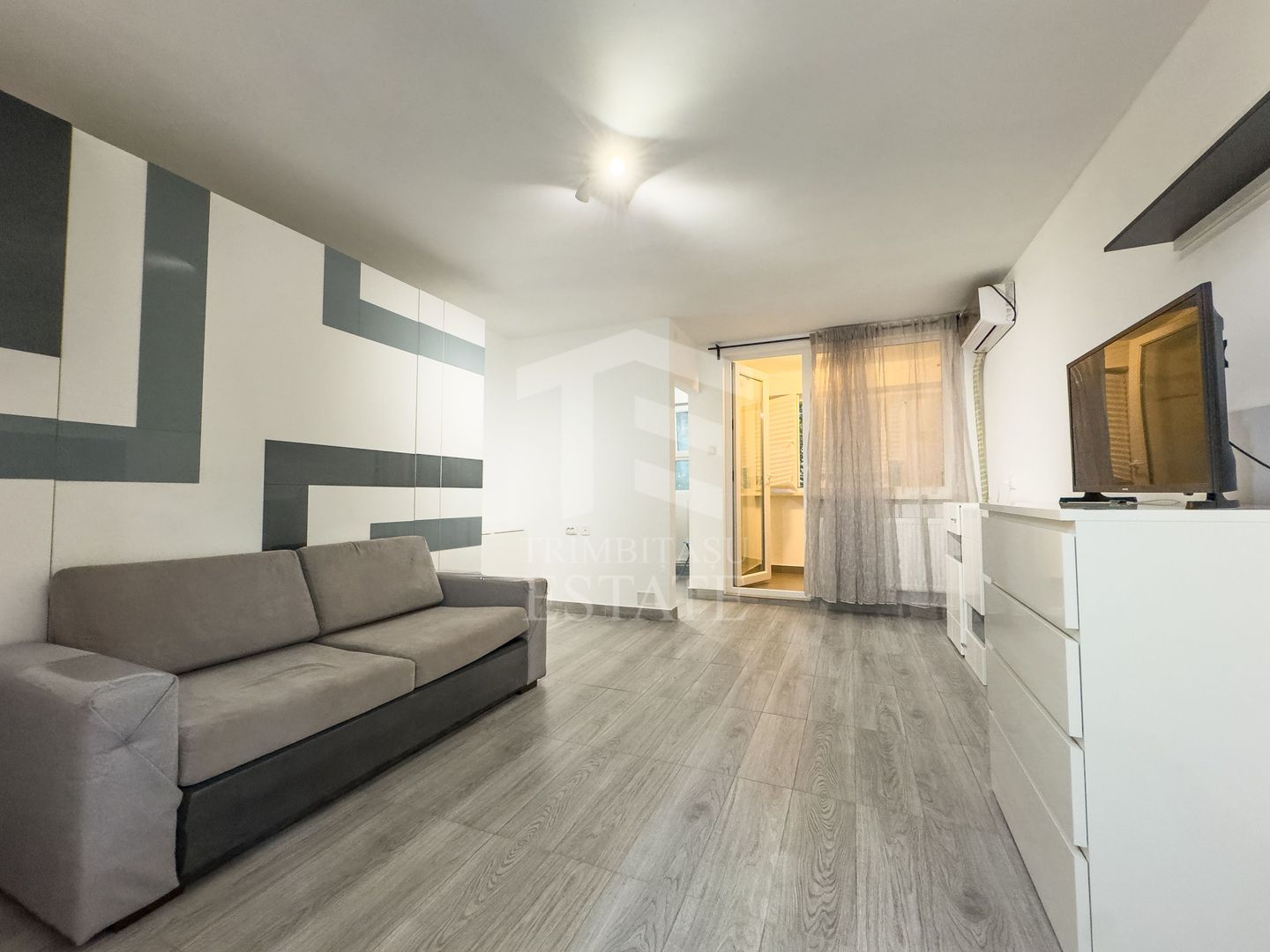 Garsonieră Renovată Drumul Taberei | Metrou | Pet Friendly - Poză 1
