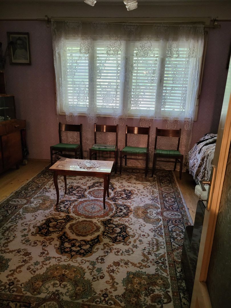 Casa de vanzare pentru 2 familii 5 camere 482mp - Poză 17