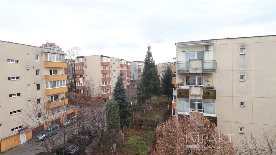 Apartament cu 3 camere, decomandat, zona strazii Gheorghe Dima! - Poză 11