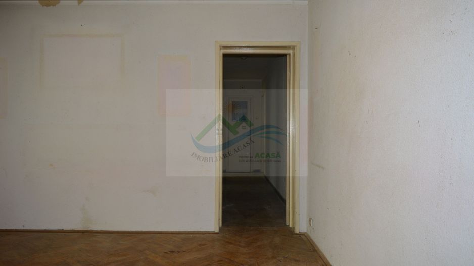 Apartament cu 4 camere Marasesti/Suceava - Poză 6