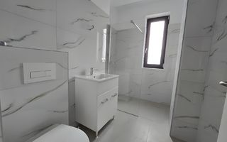Apartament cu 3 camere, bloc nou, et.1, Centru - Poză 4