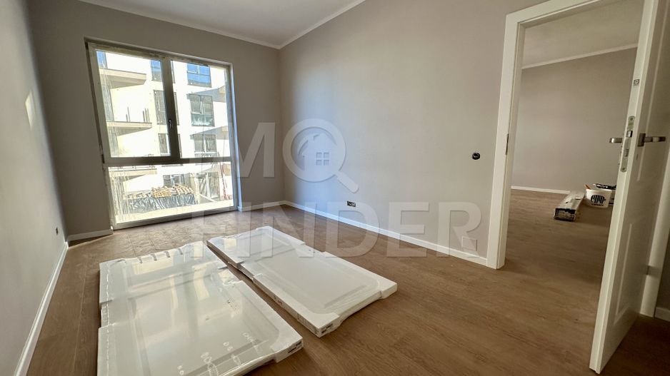 Apartament 2 camere ULTRAFINISAT, zona VIVO, cu CF - Poză 3