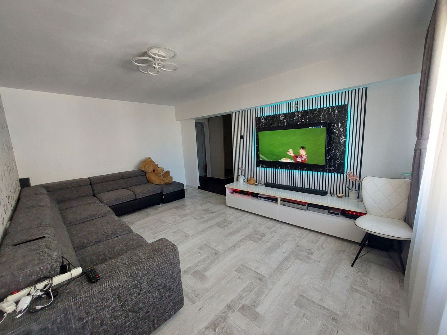 Apartament 3 camere 1 Decembrie 1918 - Poză 3