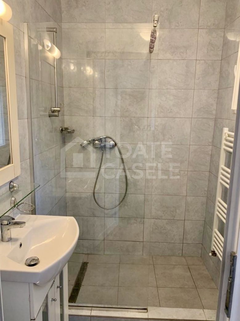 Apartament cu 2 camere decomandat, zona P- ta M. VITEAZUL - Poză 7