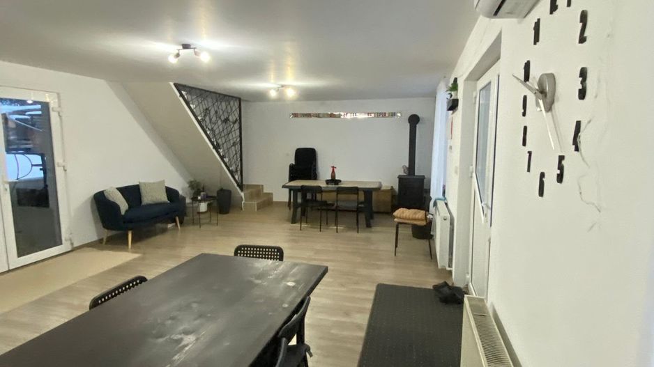 🏠 CASĂ DE VÂNZARE ÎN GLOGOVEȚ, COMUNA VALEA LUNGĂ - Poză 5