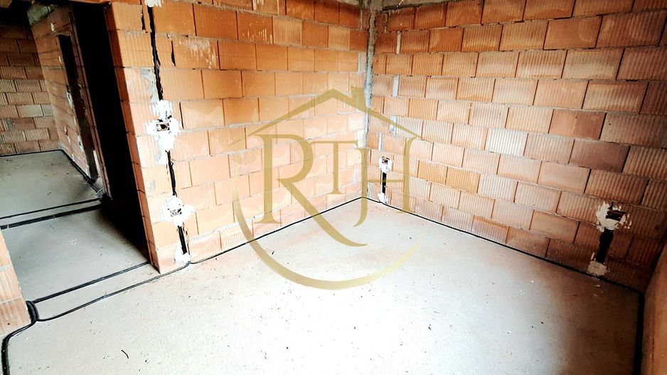 Se vinde duplex modern cu 3 camere  plus teren in Giroc ,zona linistita. - Poză 13