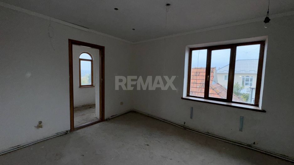 Casă exclusivă în Merenii 13 ari Piscină, saună, garaj – 20 min de Botanica - Poză 12