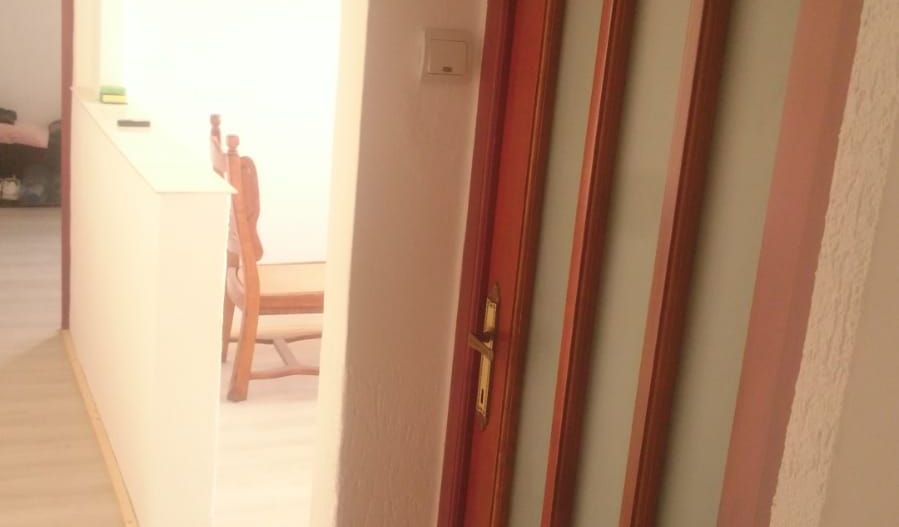 ageuropa.ro vinde ap 3 cam 49mp cu BALCON la etajul 3 în Micro 15. - Poză 3