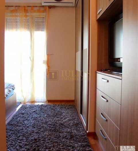 4 camere decomandat + loc de parcare privat in bloc nou. Str Nicolae Table - Poză 8