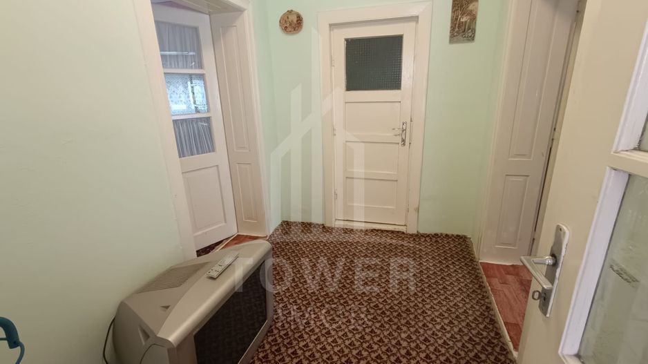 Casă tradițională de vânzare în Poiana Sibiului - Poză 12