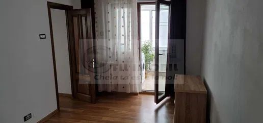 Apartament 3 camere TG. CUCU independentei -650 euro - Poză 6