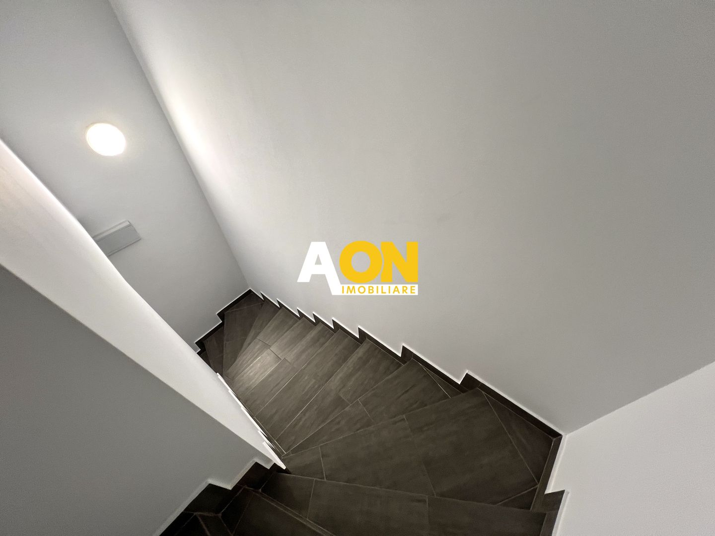 Casa insiruita de vanzare, 5 camere, 2 bai, Ampoi 3 - Poză 10