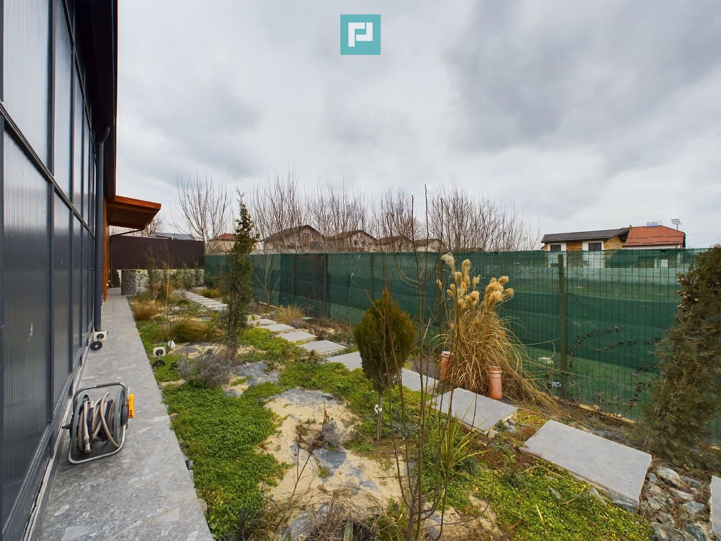 Casa Spațiu Versatil de Vânzare în Comuna Berceni - Poză 5