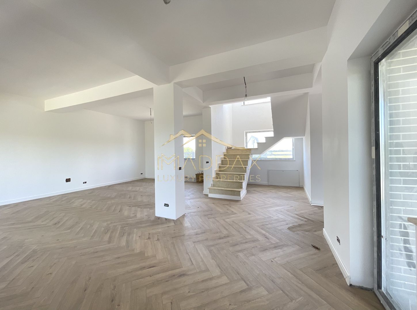 Vila P+1*4 Camere*3 Bai*Teren 300 mp//Tamasi - Corbeanca - Poză 10