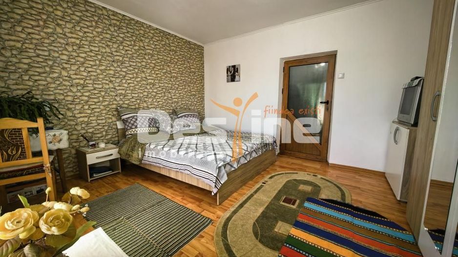 Casă 4 camere și 720 mp teren + beci și anexe - Poză 7