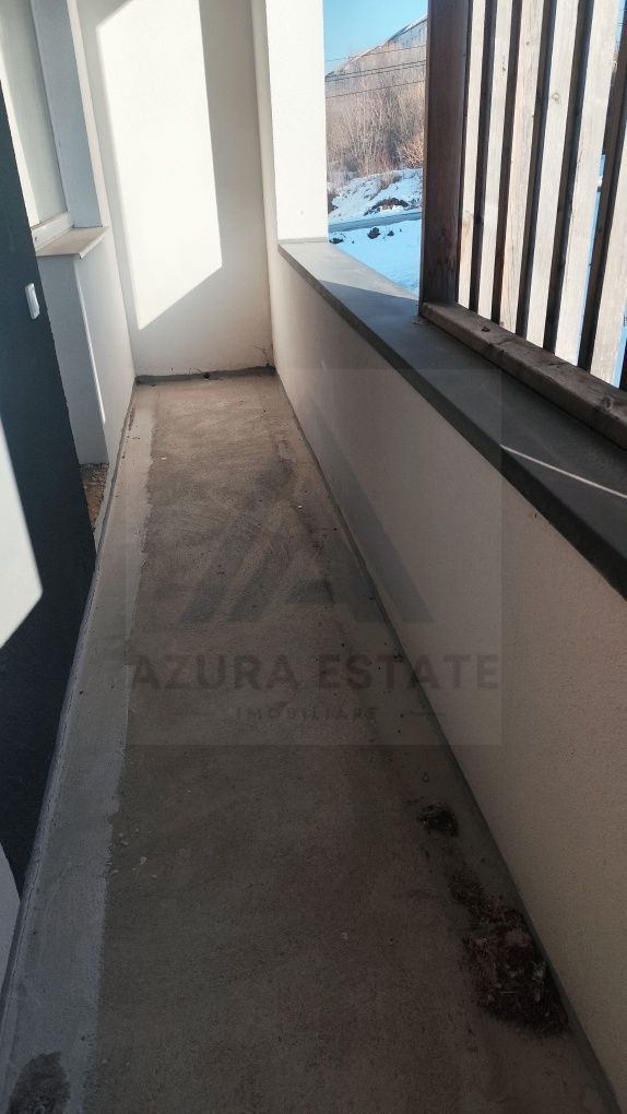 Apartament 3 camere etaj 1 cu 2 balcoane parcare privata in Cisnadie - Poză 3