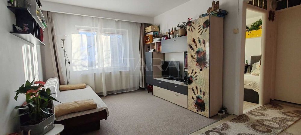 Apartament 4 camere, 2 băi, balcon – Mănăștur, zona La Terenuri - Poză 1