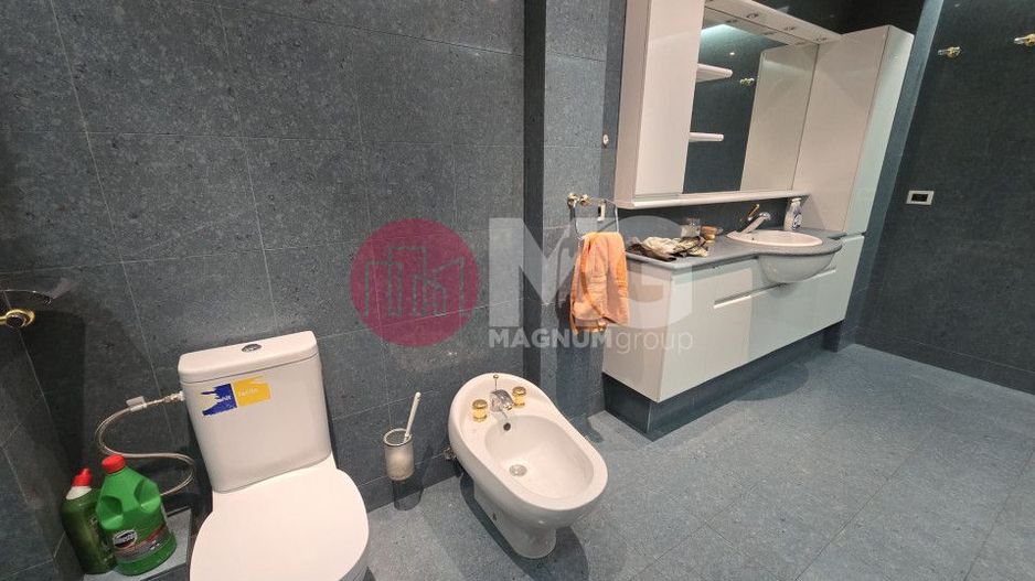 Casa de vanzare - zona Stefan cel mare - Poză 7