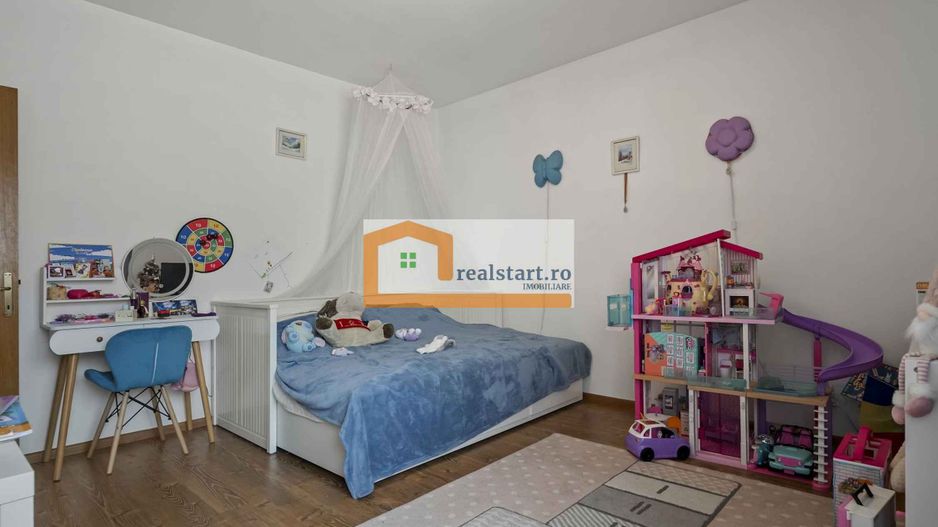 Vila 14 camere, individuala cu teren 590mp, curent trifazic, ALA, Metrou, - Poză 20