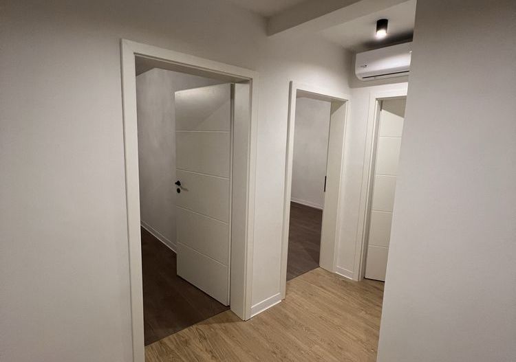 Apartament 2 camere, decomandat, lift, Iulius Mall, - Poză 5